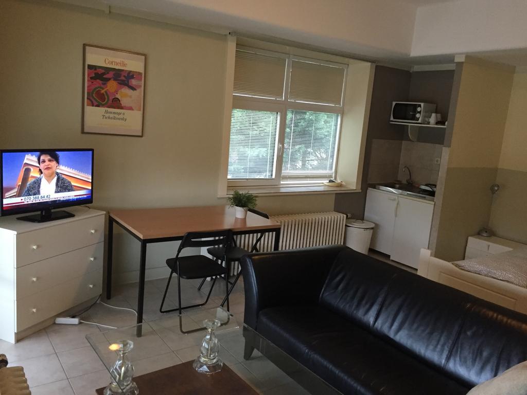 Comfort-inn Apartment *